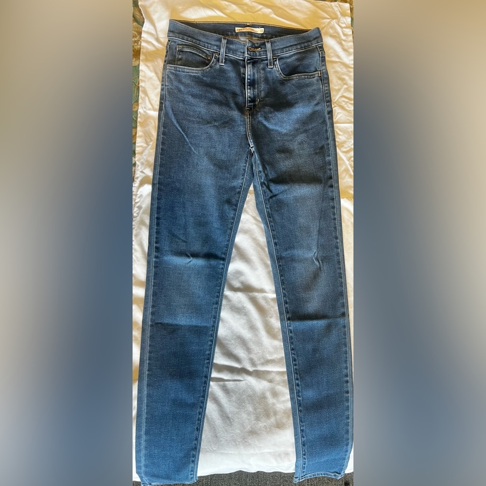 Levi 720 Super Skinny High Rise